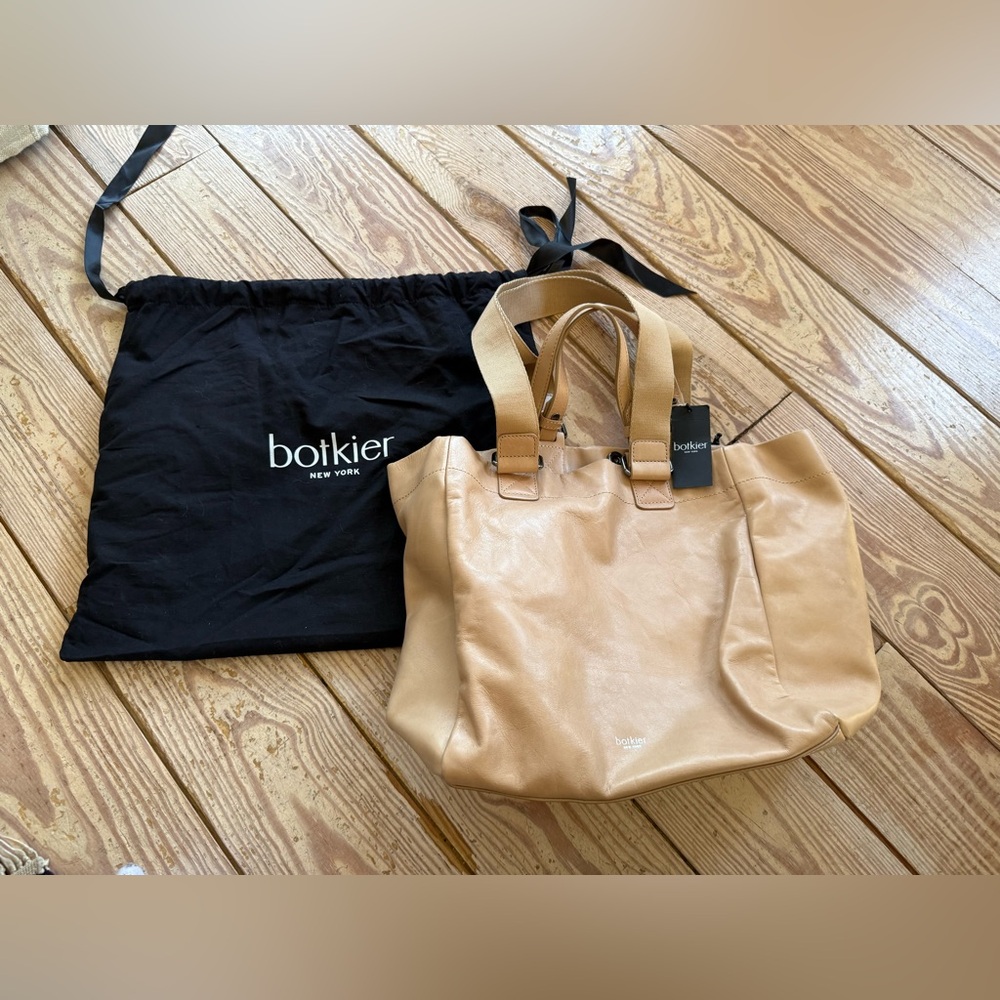 Botkier Bedford Tote in the color Fawn